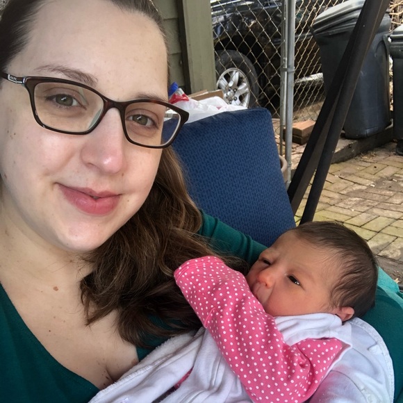 Meet your Posher, Laura - Picture 4 of 5